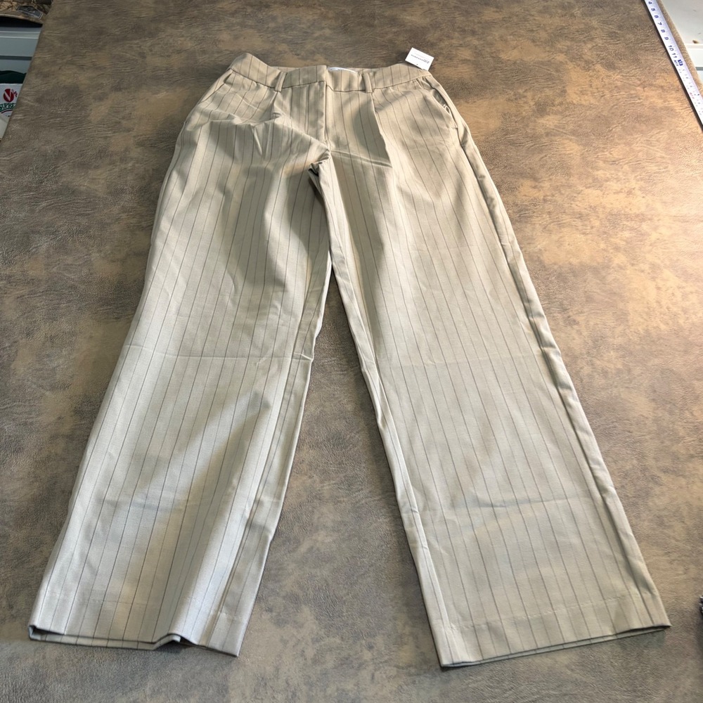 Old Navy Taylor Wide Leg Trouser Size 2 Tan Pinstripe Extra High Rise Adjustable